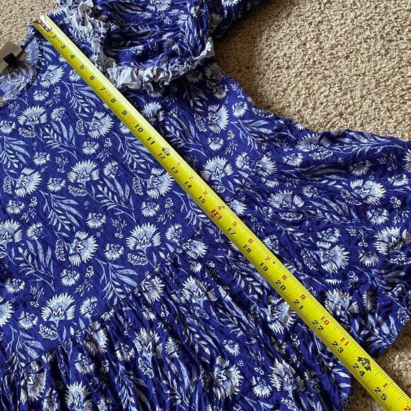 Universal Thread Floral Peasant Blouse Cottegecore Prairie Blue White Ruffle - Picture 4 of 8